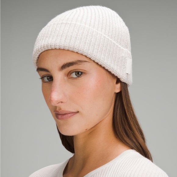 Wool blend Lululemon beanie - Picture 4 of 4